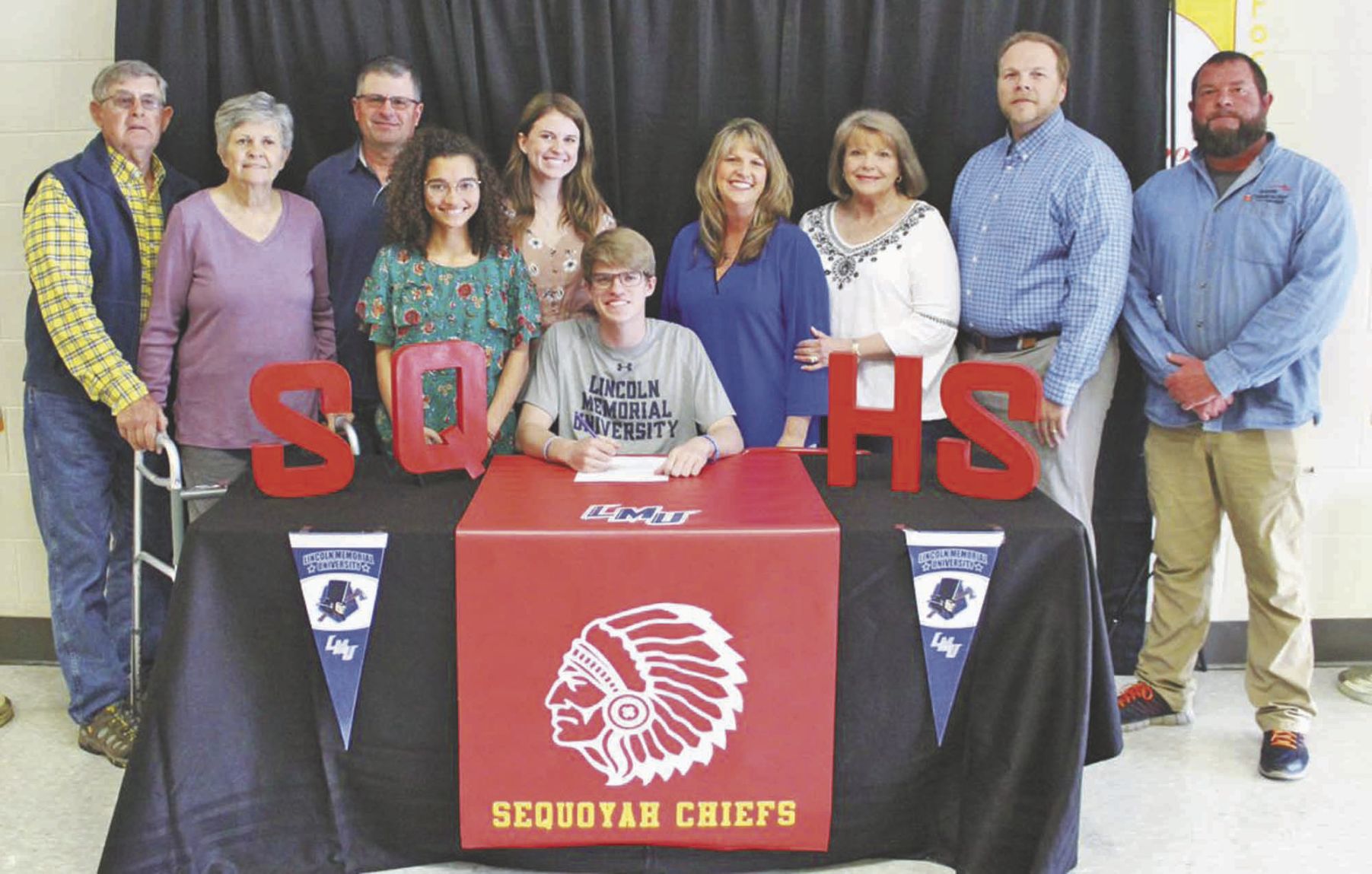 Peters signs with LMU